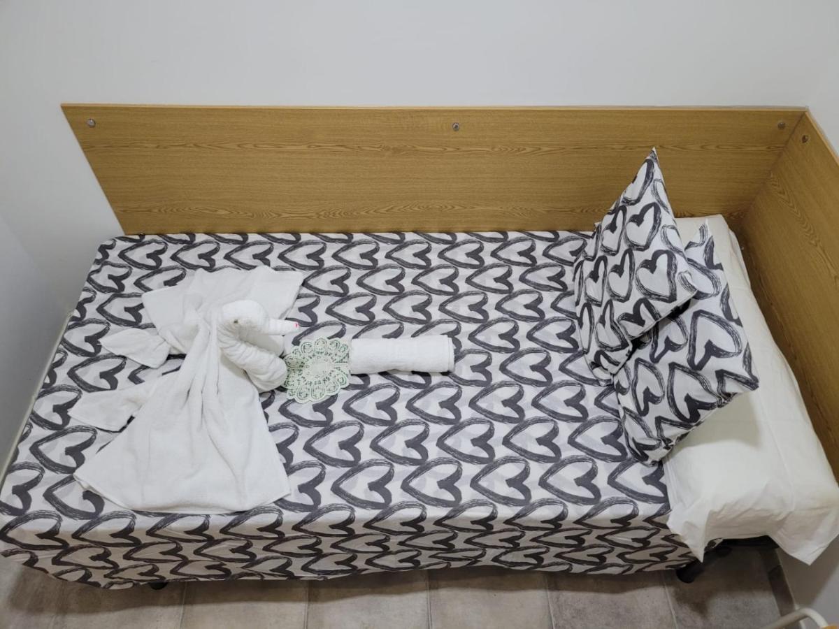 فندق Coliving New San Bernando مدريد المظهر الخارجي الصورة
